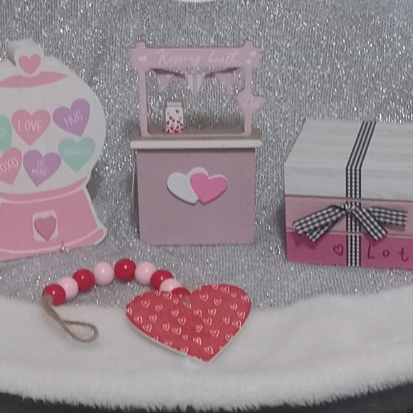 Hobby Lobby Accents Valentines Day Farmhouse Rustic Tiered Tray